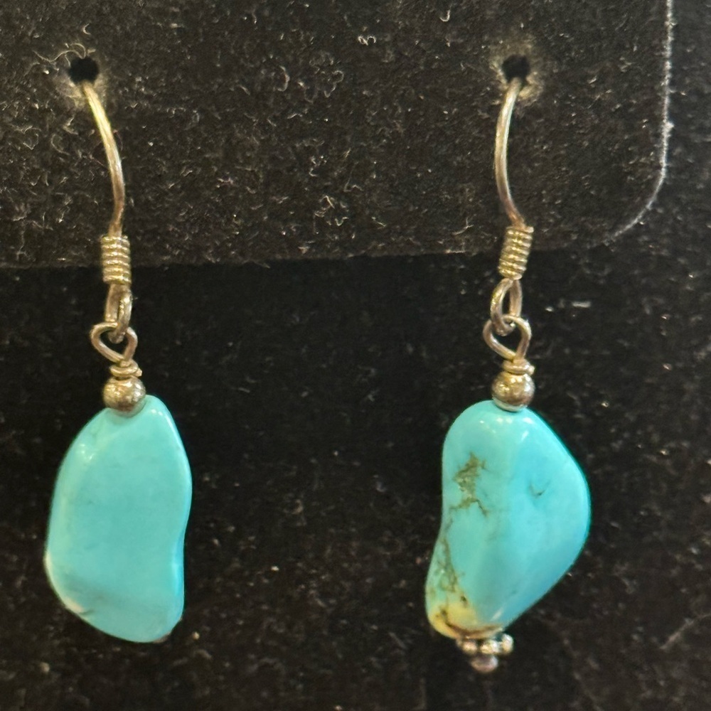 TURQUOISE NUGGET ONLONG DROP EARRINGS